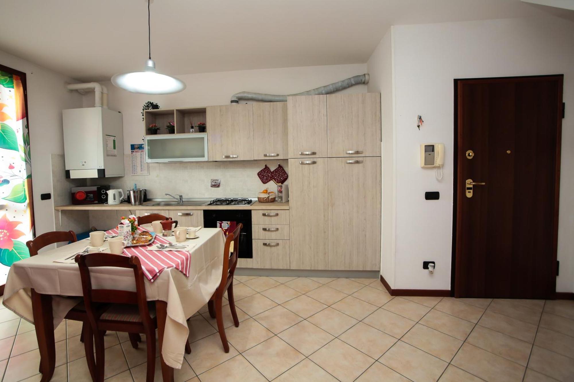 Guest House Onde Chiare Reggio Emilia Exterior photo